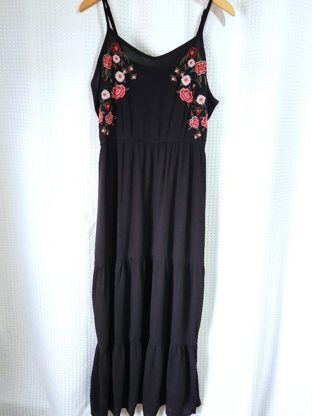 Boutique Black Floral Embroidered Maxi Dress Sleeveless Boho Tiered M L